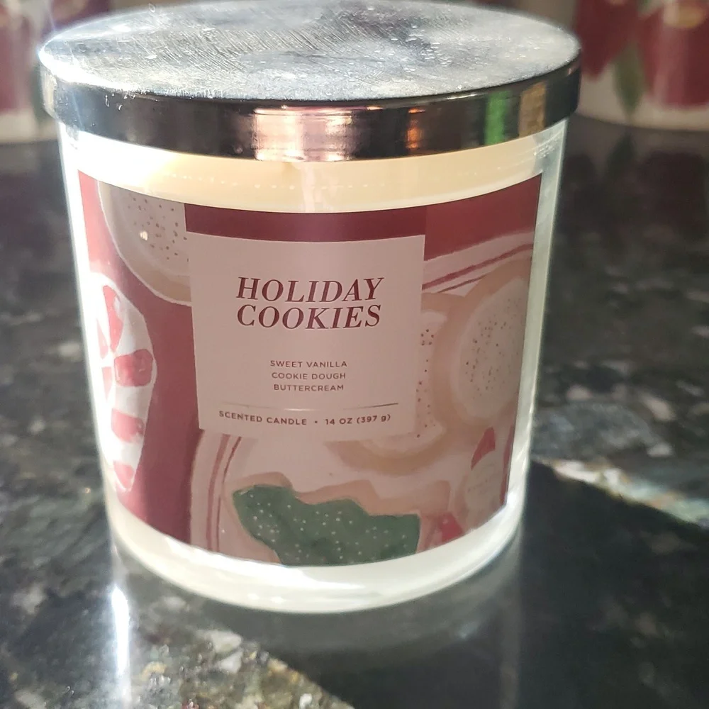 Williams Sonoma Red and White Festive Decor Accents